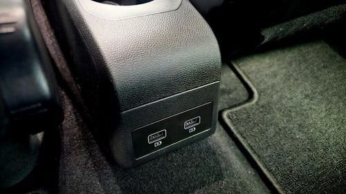 Renault Zoe - Photo 22