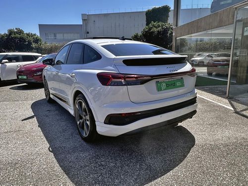 Audi Q4 Sportback e-tron - Photo 9
