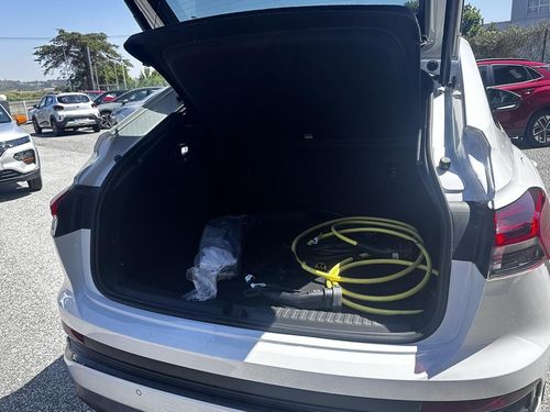 Audi Q4 Sportback e-tron - Photo 13