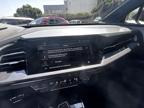 Audi Q4 Sportback e-tron - Photo 30