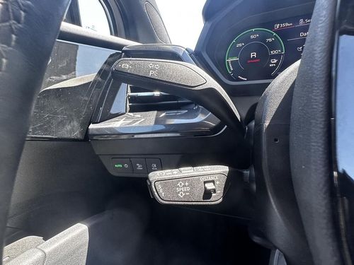 Audi Q4 Sportback e-tron - Photo 35