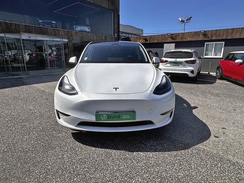 Tesla Model Y - Photo 3
