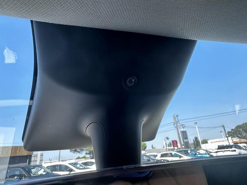 Tesla Model Y - Photo 21