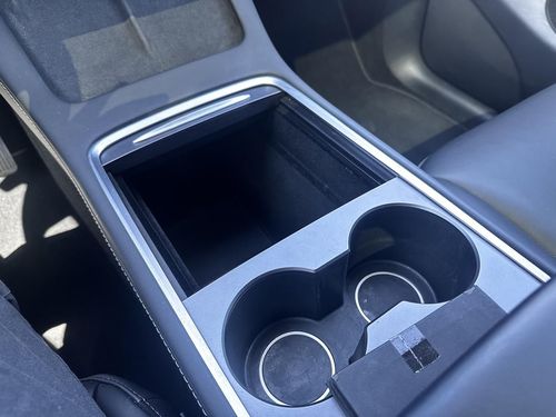 Tesla Model Y - Photo 30