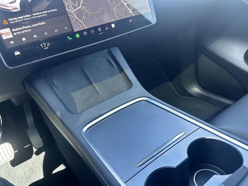 Tesla Model Y - Photo 29
