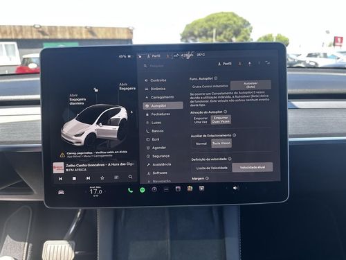 Tesla Model Y - Photo 34