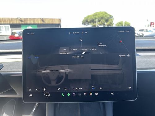 Tesla Model Y - Photo 44