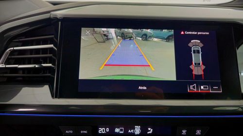 Audi Q4 Sportback e-tron - Photo 26