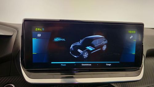 Peugeot e-2008 - Photo 12