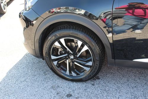 Peugeot e-2008 - Photo 5