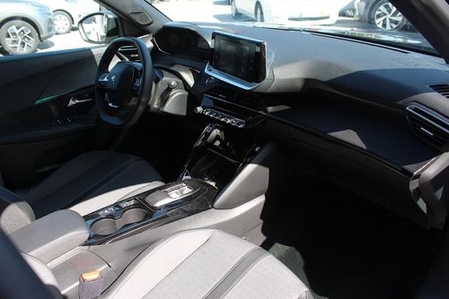 Peugeot e-2008 - Photo 19