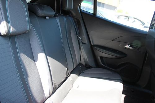Peugeot e-2008 - Photo 22