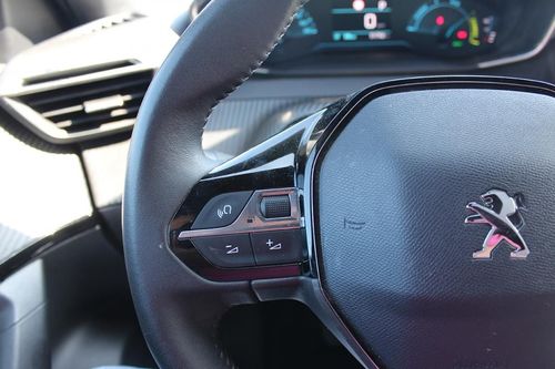 Peugeot e-2008 - Photo 31
