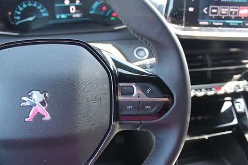 Peugeot e-2008 - Photo 32
