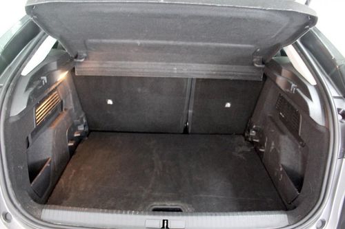 Citroen e-C4 - Photo 8