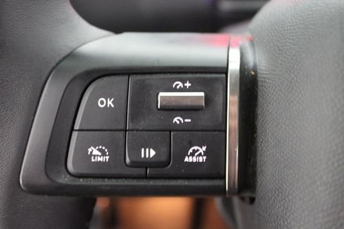 Citroen e-C4 - Photo 16