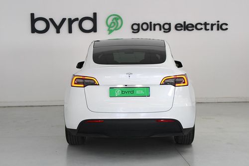 Tesla Model Y - Photo 5