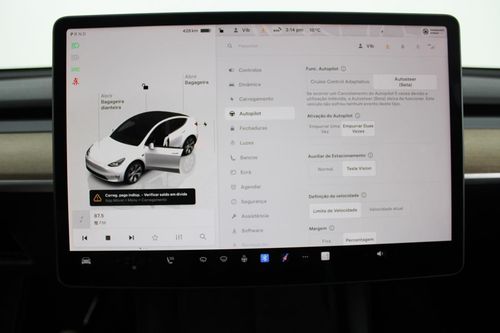 Tesla Model Y - Photo 15