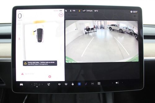 Tesla Model Y - Photo 23
