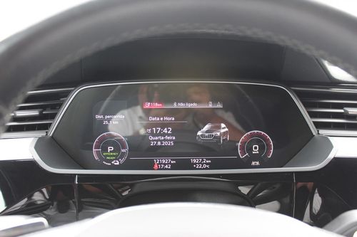 Audi e-tron - Photo 24