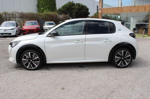 Peugeot e-208 - Photo 9