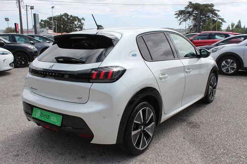 Peugeot e-208 - Photo 13