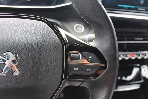 Peugeot e-208 - Photo 29