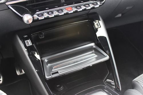 Peugeot e-208 - Photo 41