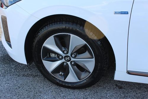 Hyundai Ioniq - Photo 6