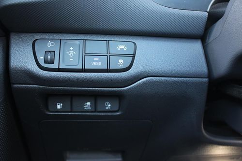 Hyundai Ioniq - Photo 20