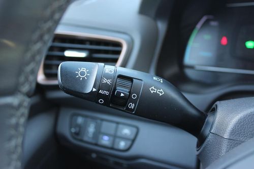 Hyundai Ioniq - Photo 27