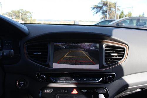 Hyundai Ioniq - Photo 33
