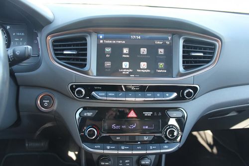 Hyundai Ioniq - Photo 32