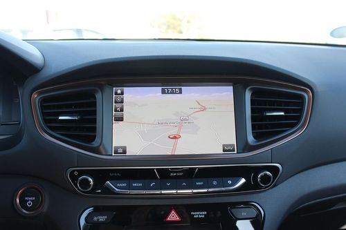 Hyundai Ioniq - Photo 38