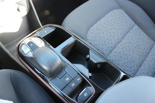 Hyundai Ioniq - Photo 41
