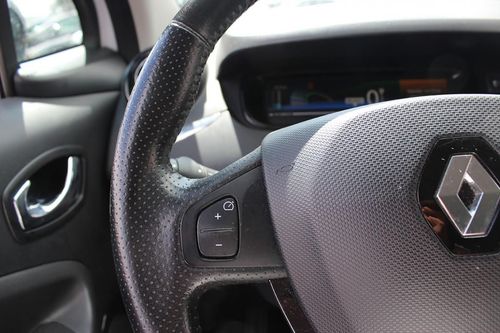 Renault Zoe - Photo 24