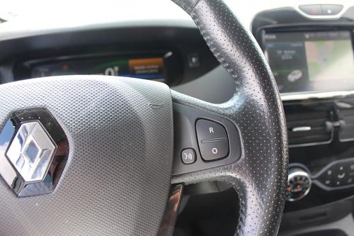 Renault Zoe - Photo 25