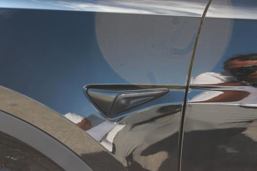 Tesla Model Y - Photo 7