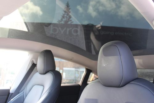 Tesla Model Y - Photo 17