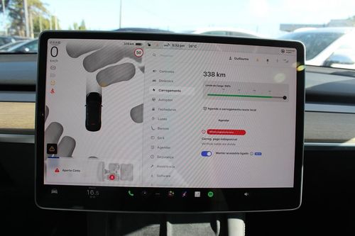 Tesla Model Y - Photo 35