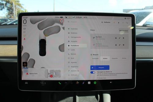 Tesla Model Y - Photo 37