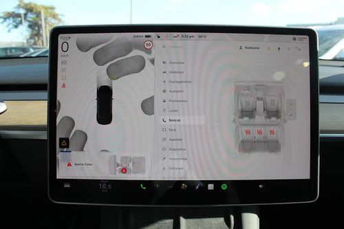 Tesla Model Y - Photo 40