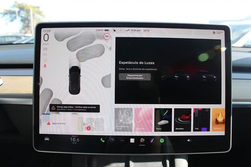 Tesla Model Y - Photo 50