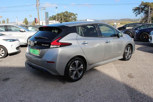Nissan Leaf - Photo 9