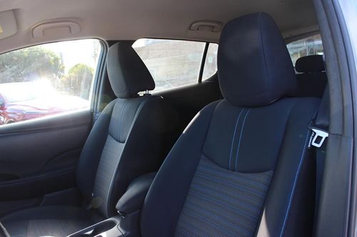 Nissan Leaf - Photo 18