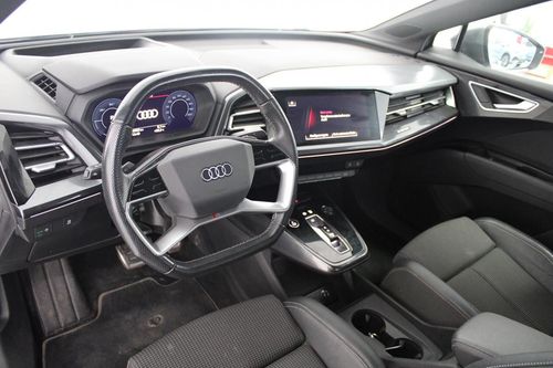 Audi Q4 Sportback e-tron - Photo 11