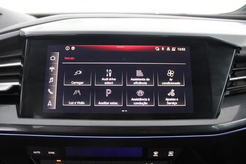 Audi Q4 Sportback e-tron - Photo 30