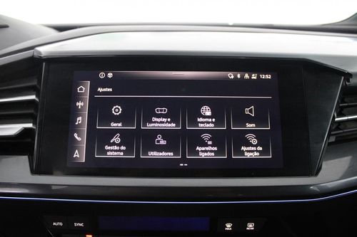 Audi Q4 Sportback e-tron - Photo 31