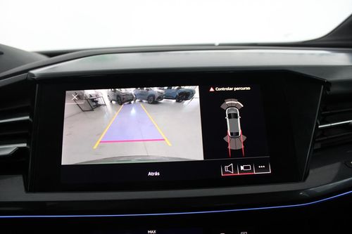Audi Q4 Sportback e-tron - Photo 38
