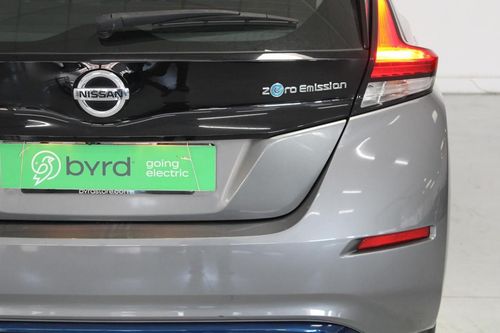 Nissan Leaf - Photo 6